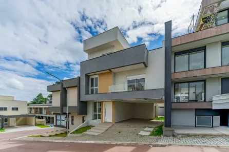 Casa de Condomínio com 3 Quartos à venda, 235m² no Bairro Alto, Curitiba