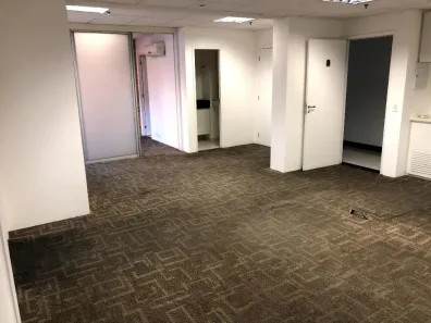 Sala Comercial à venda, 68m² no Vila Olímpia, São Paulo