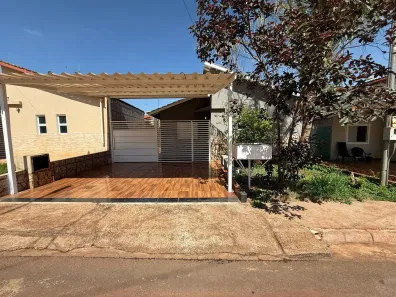 Casa de Condomínio com 3 Quartos à venda, 136m² no Jardim Decolores, Trindade