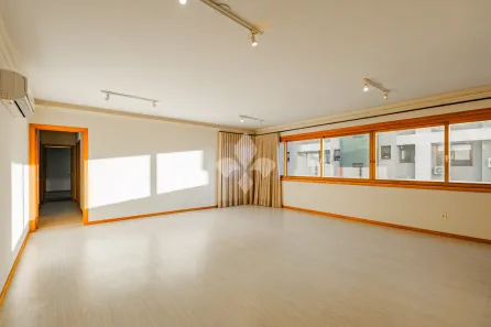 Apartamento com 3 Quartos à venda, 137m² no Auxiliadora, Porto Alegre