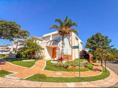Casa de Condomínio com 4 Quartos à venda, 325m² no Swiss Park, Campinas