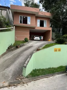 Casa de Condomínio com 3 Quartos à venda, 214m² no São Benedito (Jordanésia), Cajamar