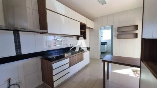 Cobertura com 4 Quartos para alugar, 190m² no Granada, Uberlândia