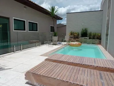 Casa com 3 Quartos para alugar, 280m² no Vila Zezé, Jacareí