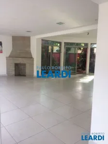 Ponto Comercial para alugar, 570m² no Butantã, São Paulo