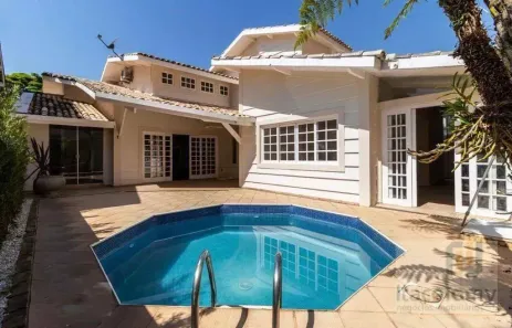 Casa de Condomínio com 4 Quartos para alugar, 390m² no Alphaville, Santana de Parnaíba