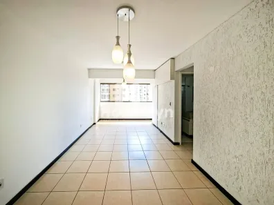 Apartamento com 3 Quartos para alugar, 75m² no Alto da Glória, Goiânia