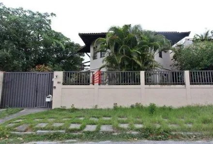 Casa com 4 Quartos à venda, 400m² no Camboinhas, Niterói