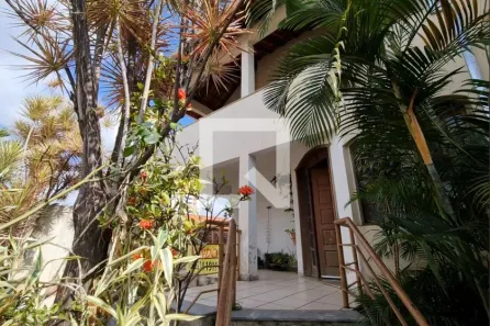 Casa com 5 Quartos à venda, 420m² no Carlos Prates, Belo Horizonte