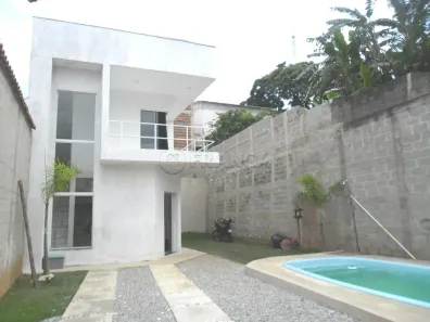 Sobrado com 2 Quartos à venda, 120m² no Parque Santo Antônio, Jacareí