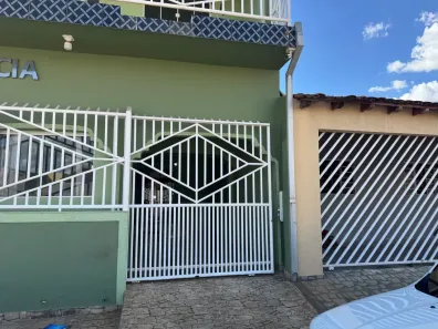 Casa com 2 Quartos para alugar, 80m² no Morada da Serra, Cuiabá