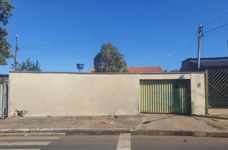 Casa com 2 Quartos para alugar, 494m² no Vila São Tomaz, Aparecida de Goiânia