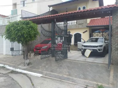 Sobrado com 3 Quartos à venda, 185m² no Vila Carrão, São Paulo