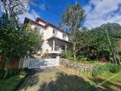 Casa com 3 Quartos à venda, 680m² no Cônego, Nova Friburgo