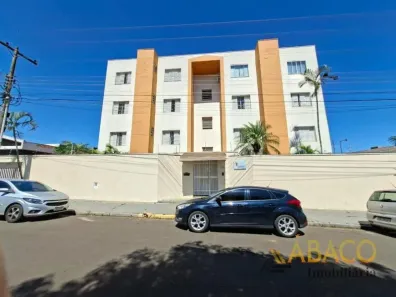 Apartamento com 2 Quartos para alugar, 60m² no Jardim São João Batista, São Carlos