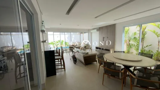 Casa de Condomínio com 3 Quartos à venda, 350m² no Gávea, Uberlândia