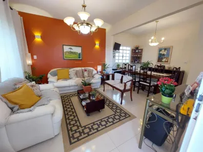 Casa com 3 Quartos à venda, 167m² no Vila São Francisco, Bauru