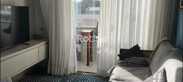 Apartamento com 2 Quartos para alugar, 70m² no Luizote de Freitas, Uberlândia