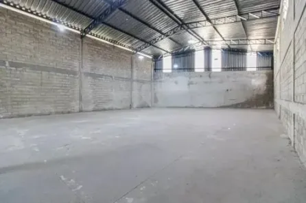Galpão/Depósito/Armazém para alugar, 400m² no Chácaras Reunidas Santa Terezinha, Contagem