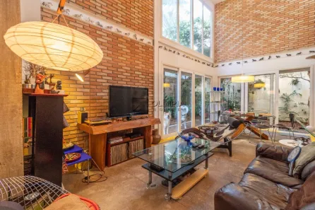 Casa com 4 Quartos para alugar, 290m² no Vila Madalena, São Paulo