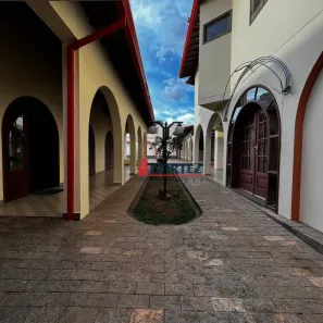 Casa com 5 Quartos para alugar, 382m² no Saúde, Rio Claro