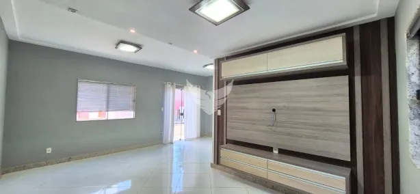 Casa com 3 Quartos para alugar, 90m² no Rio Madeira, Porto Velho