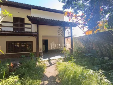 Casa com 3 Quartos à venda, 219m² no Itaipu, Niterói