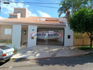 Casa com 3 Quartos à venda, 270m² no Jardim Pinheiros, Maringá