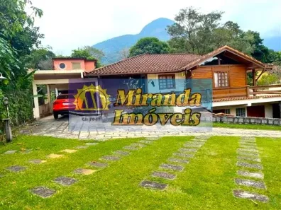 Casa de Condomínio com 4 Quartos à venda, 265m² no Limoeiro, Guapimirim