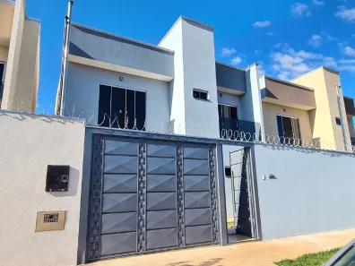 Sobrado com 4 Quartos à venda, 134m² no Parque Residencial Rita Vieira, Campo Grande