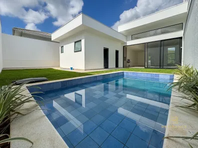 Casa com 3 Quartos à venda, 250m² no Jardim Amália, Volta Redonda