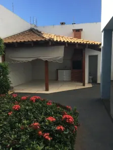 Casa com 3 Quartos à venda, 224m² no Vila Lessa, Presidente Prudente