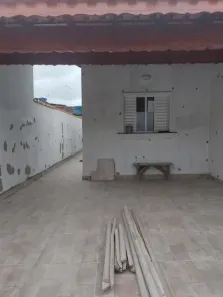 Casa com 2 Quartos à venda, 77m² no Balneario Martinez, Mongaguá