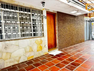 Casa com 2 Quartos à venda, 110m² no Vila Nivi, São Paulo