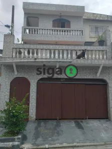 Sobrado com 3 Quartos à venda, 217m² no Parque Marabá, Taboão da Serra