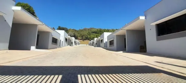 Casa de Condomínio com 2 Quartos para venda ou aluguel, 82m² no Jardim Paraíso da Usina, Atibaia