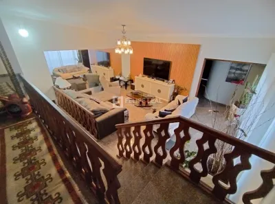 Casa com 5 Quartos à venda, 356m² no Capoeiras, Florianópolis