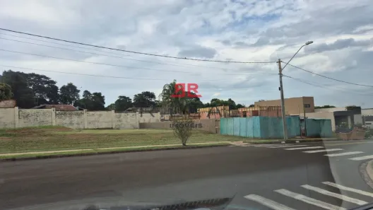 Lote/Terreno à venda, 370m² no Samambaia Parque Residencial, Bauru