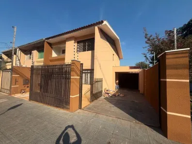 Casa com 3 Quartos para alugar, 150m² no Jardim Novo Horizonte, Maringá