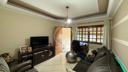 Casa com 3 Quartos à venda, 130m² no Vila Vendramini, Itapetininga