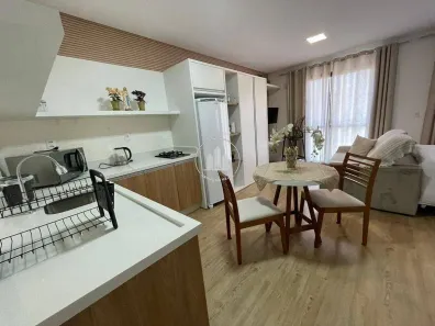 Flat com 1 Quarto para alugar, 49m² no Kobrasol, São José
