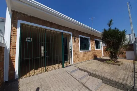 Casa com 3 Quartos para alugar, 200m² no Vila Anhangüera, Campinas