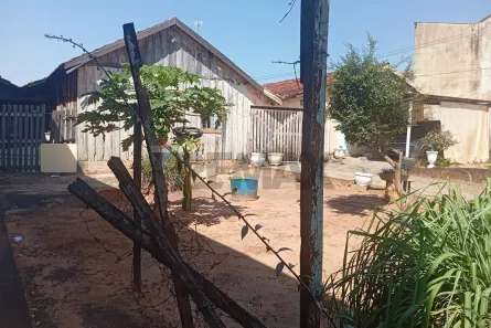 Lote/Terreno à venda, 123m² no Centro, Lins
