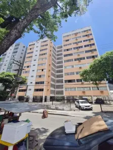 Apartamento com 2 Quartos à venda, 69m² no Paissandu, Recife
