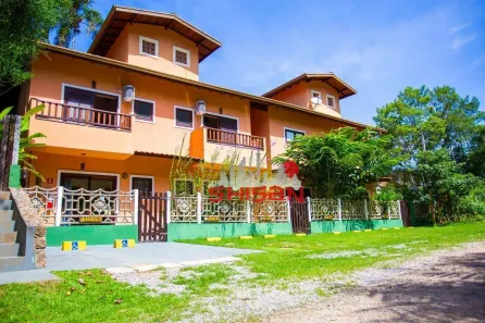 Imóvel Comercial com 8 Quartos à venda, 600m² no Lagoinha, Ubatuba