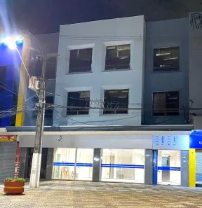 Imóvel Comercial para alugar, 900m² no Centro, Londrina