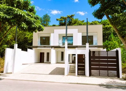 Casa com 3 Quartos à venda, 180m² no Recanto da Mata, Juiz de Fora
