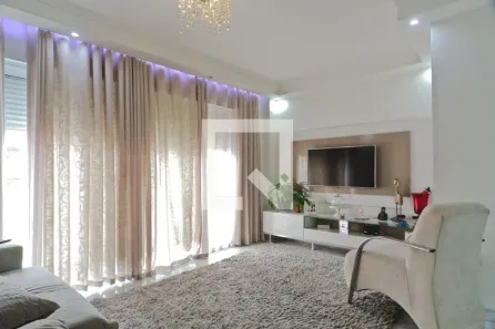 Casa com 4 Quartos à venda, 230m² no Parque Peruche, São Paulo