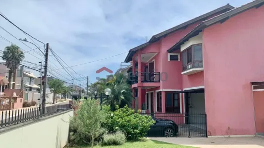 Sobrado com 3 Quartos à venda, 600m² no Marechal Rondon, Canoas