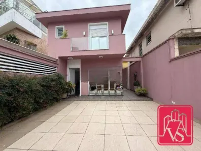 Sobrado com 4 Quartos à venda, 155m² no Embaré, Santos